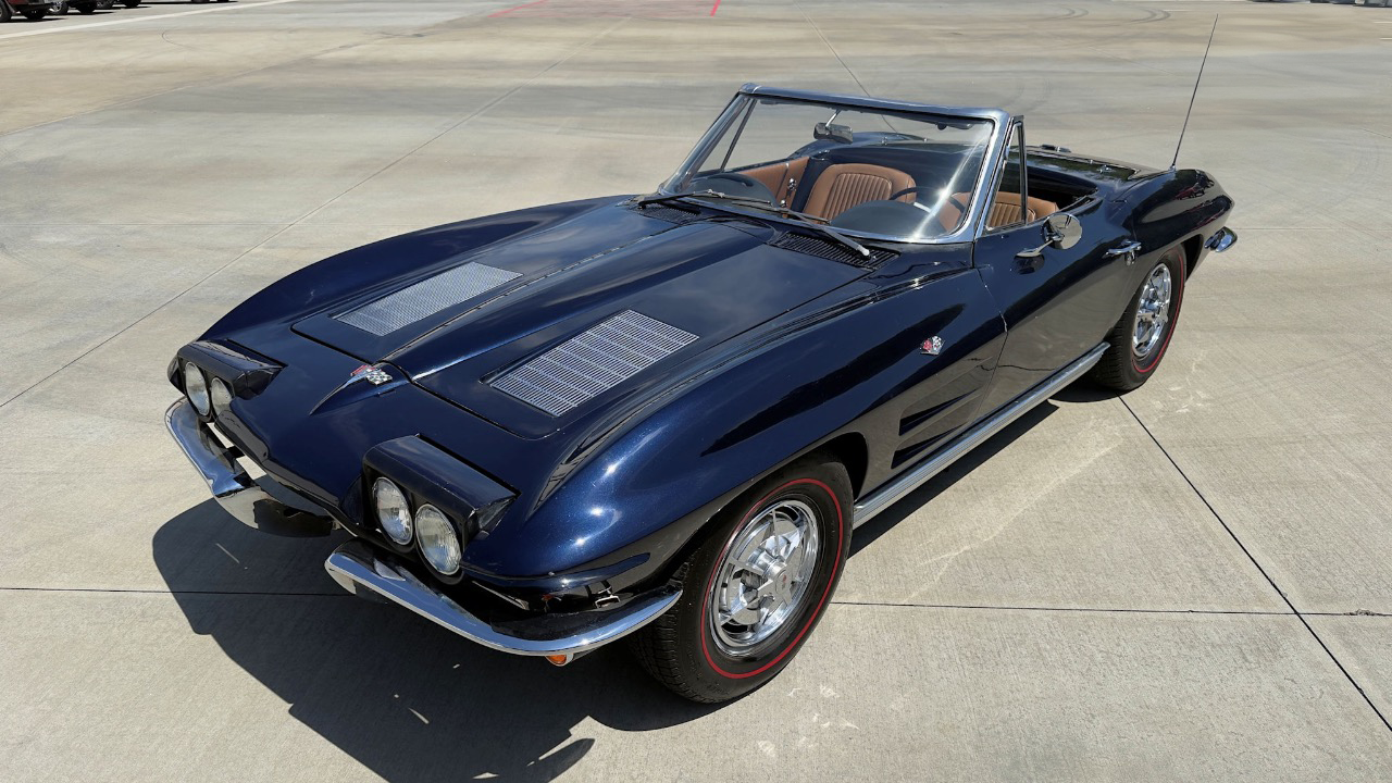 1963-chevrolet-corvette-dgxigmzg